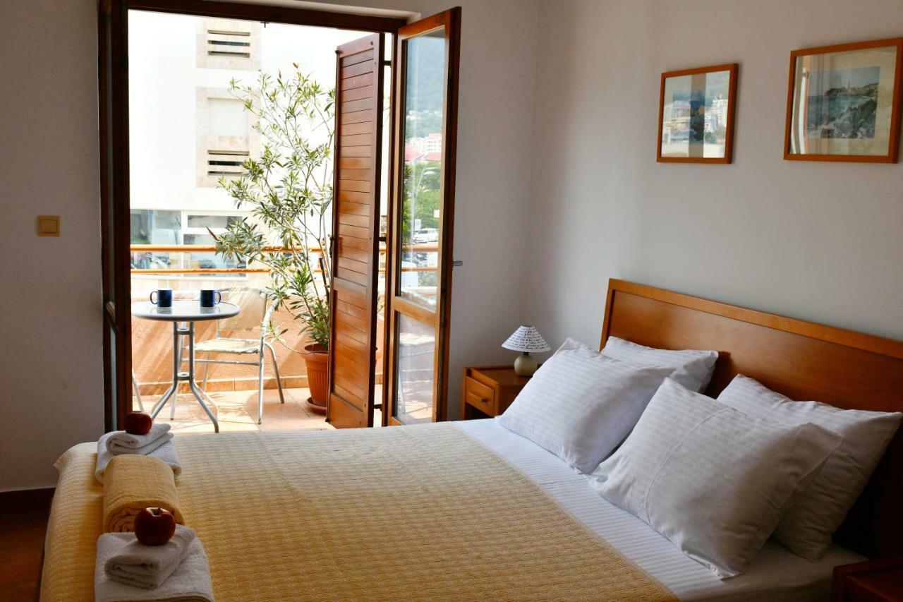 So Rooms City Centre Budva Ngoại thất bức ảnh